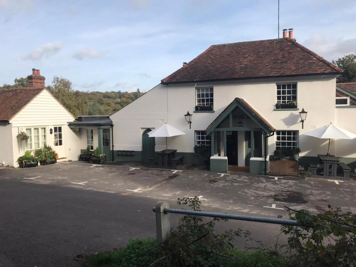The Kings Head Hotel Dorking Luaran gambar