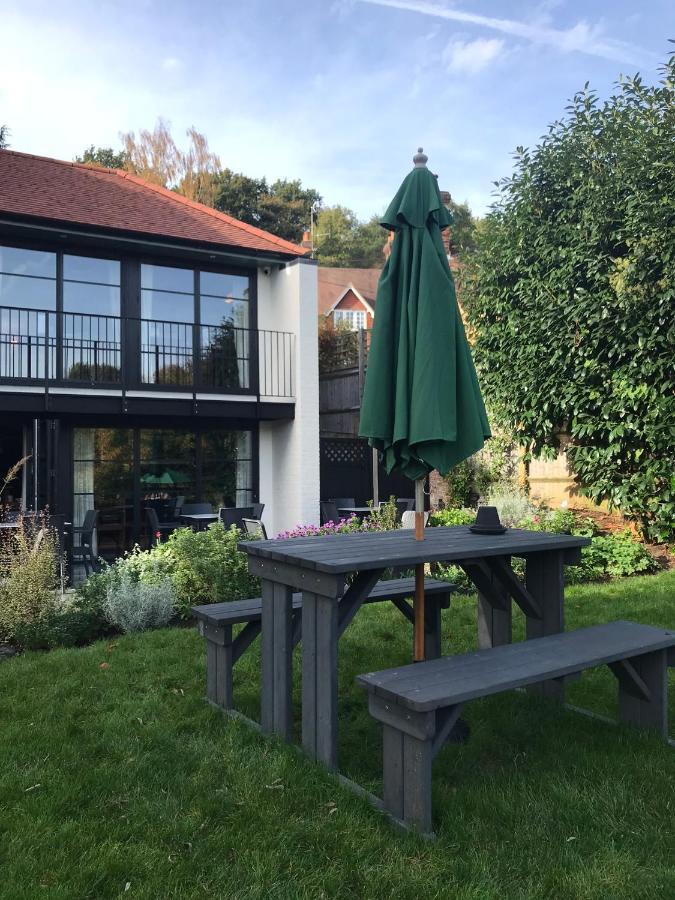 The Kings Head Hotel Dorking Luaran gambar