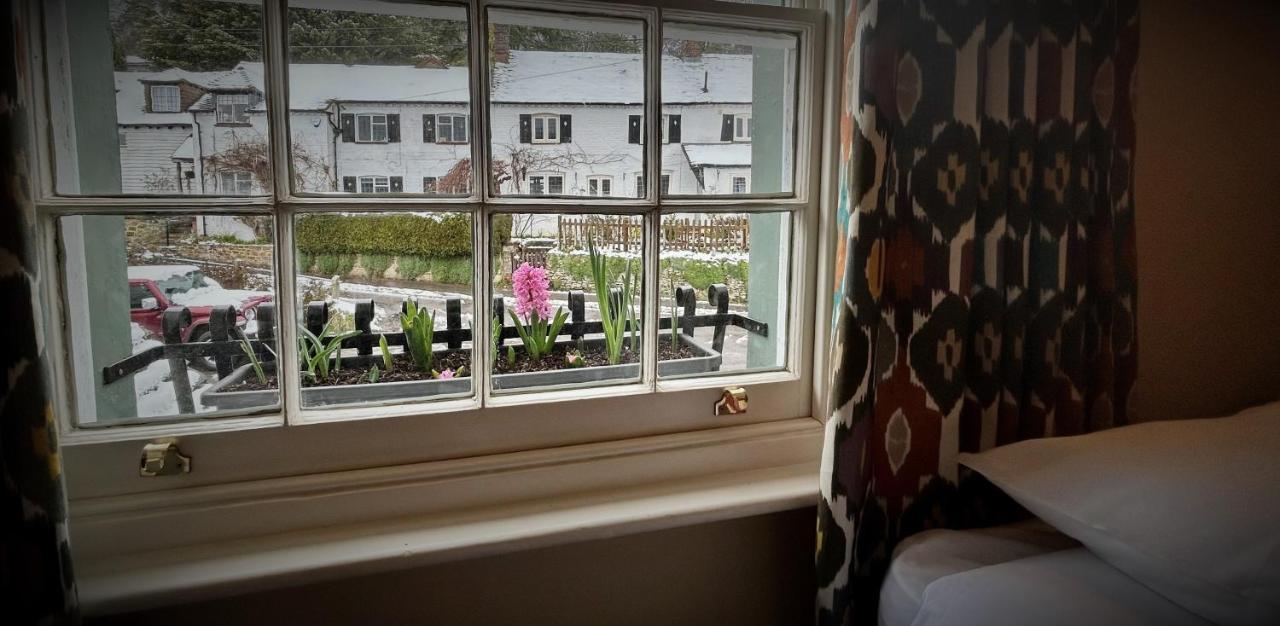 The Kings Head Hotel Dorking Luaran gambar
